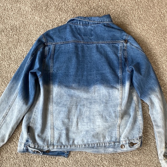 Brooklyn Clothing multi color jean jacket. Size large. - Picture 3 of 3